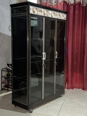 Lemari Pakaian Kaca 3 Pintu